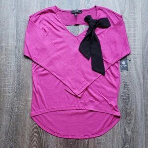 Jessica Simpson "Hester" keyhole back Top